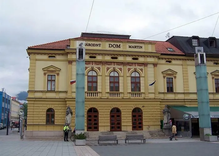 Moderny Pri Pesej Zone شقة مارتون